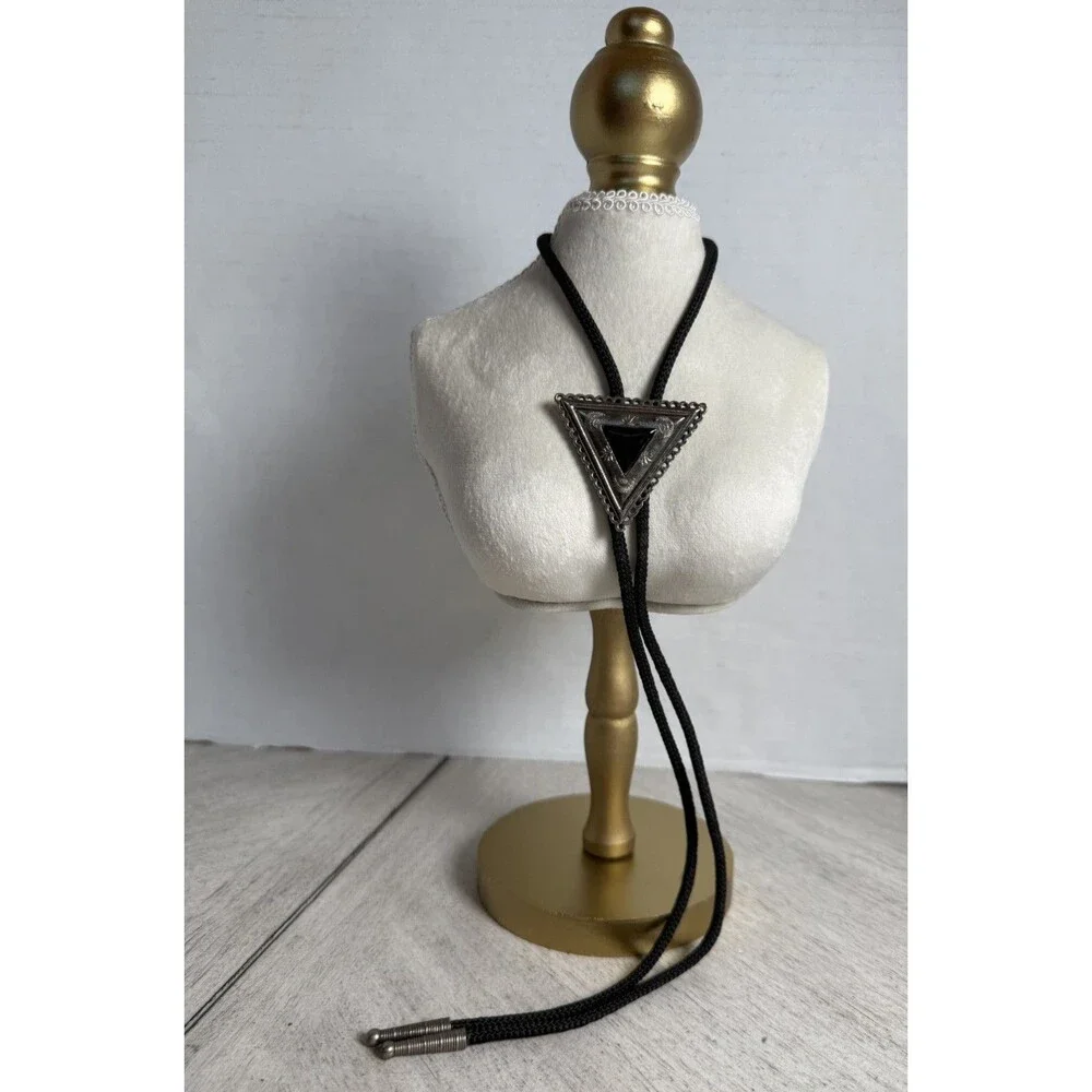 Western Bolo Tie Silver Tone Ornate Triangle Black Onyx or Obsidian Braided Vtg